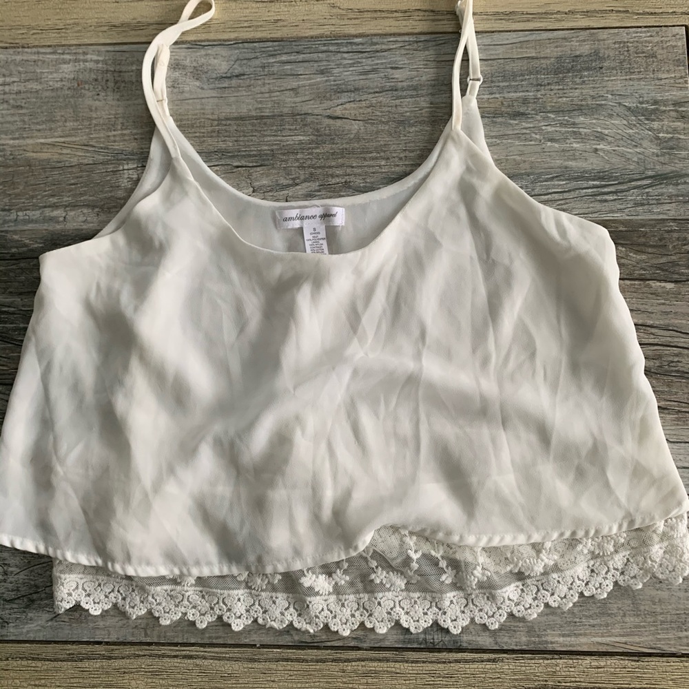 White lace underlayer crop top NWOT